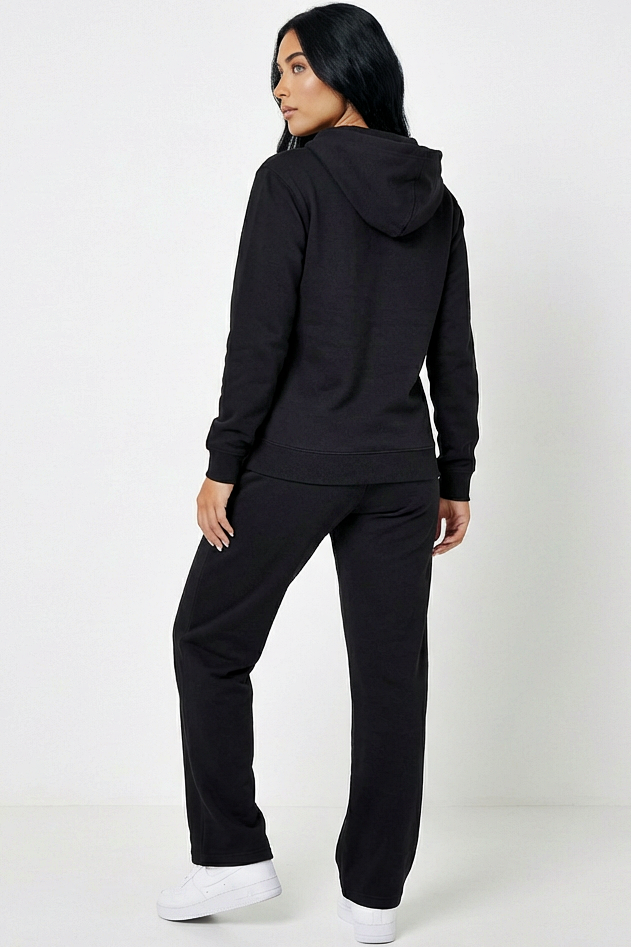 Xced women's hoodie and straight leg sweatpants set, Egypt