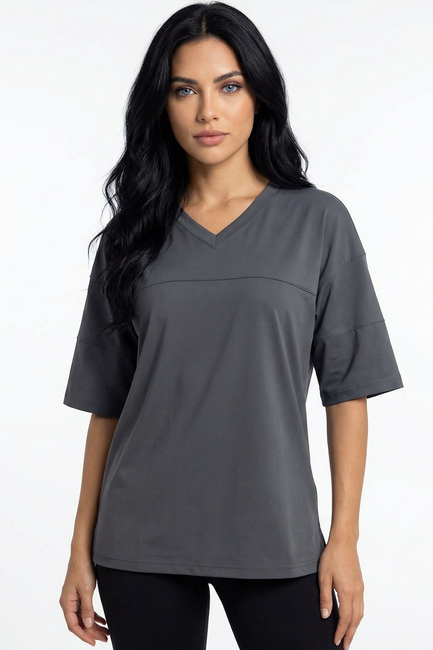 XCED Middle Cut V Neck