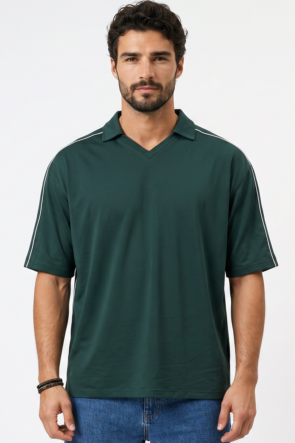 XCED V-neck Collar T-shirt