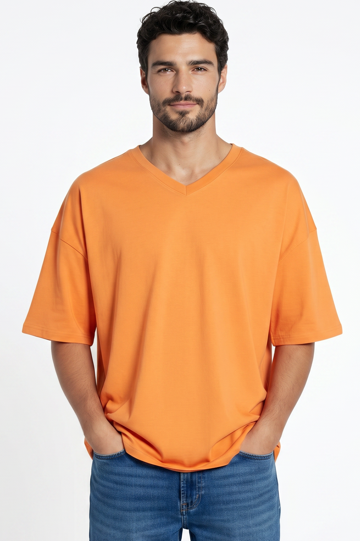 XCED : V-neck T-shirt